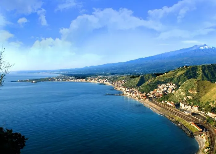 Taormina Holidays Giardini-Naxos