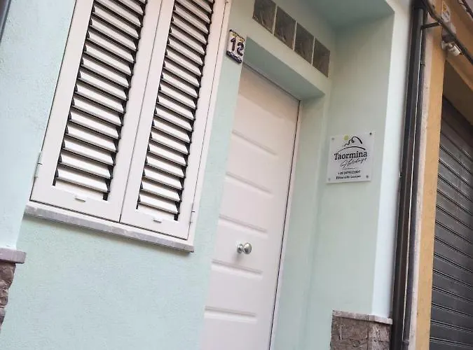 Taormina Holidays Apartamento