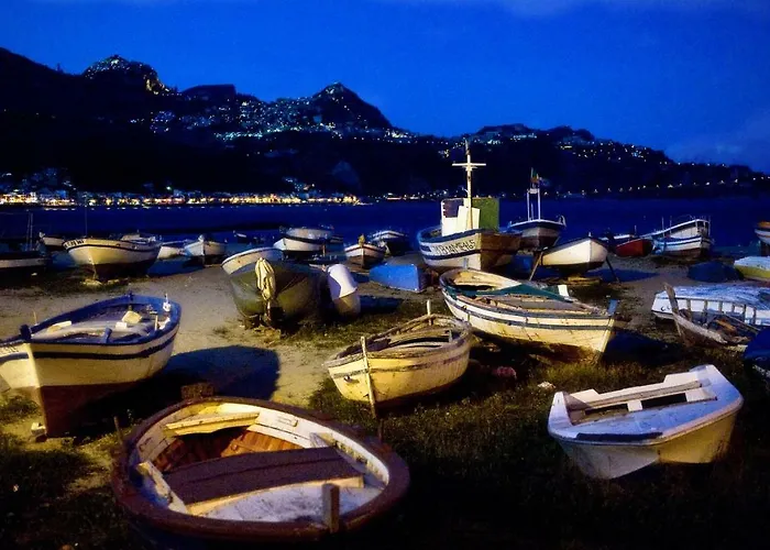 Taormina Holidays Apartamento