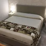 Taormina Holidays Apartment Giardini Naxos