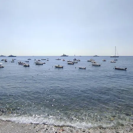 Taormina Holidays 公寓 *